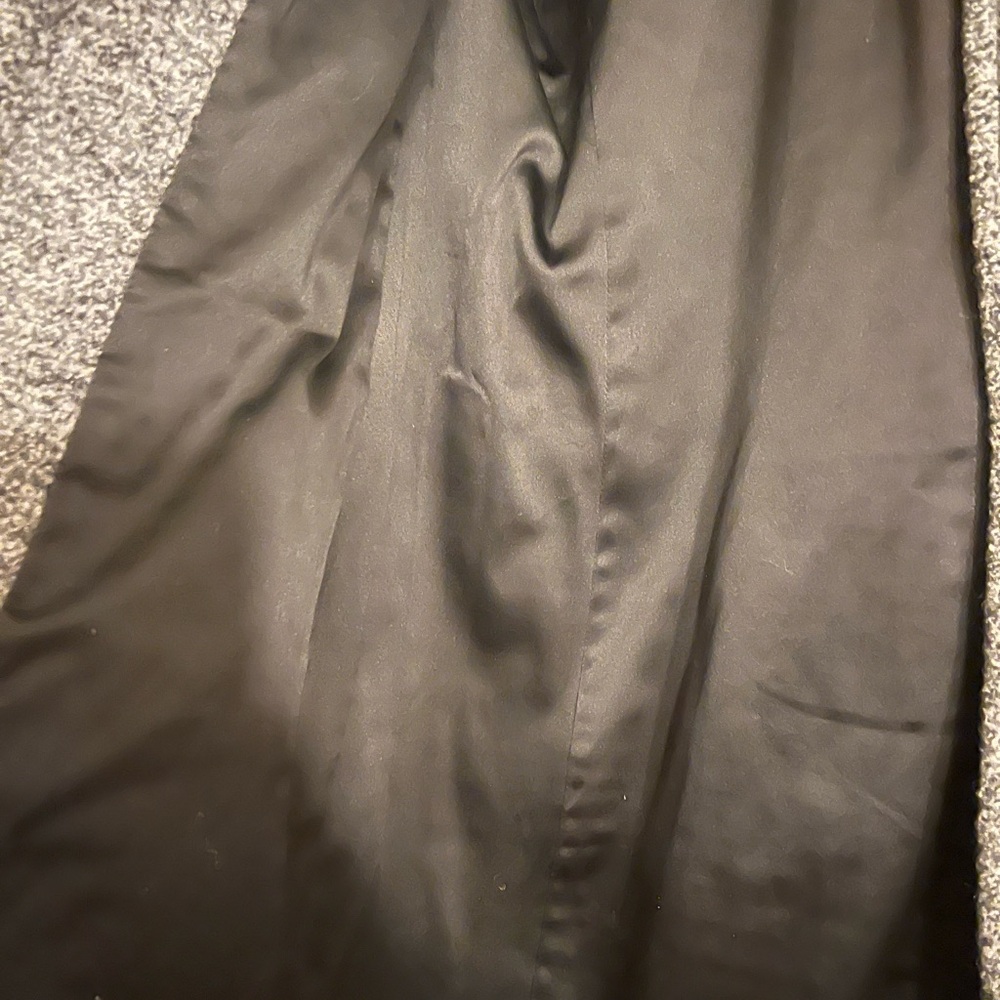 Club Monaco gray coat. - Picture 7 of 8